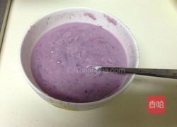 紫薯鸡蛋卷的做法图解3