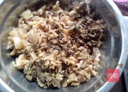 梅菜蒸猪肉的做法图解2