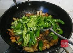 青椒回锅肉的做法图解4