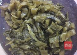 猪肉煲咸菜的做法图解3