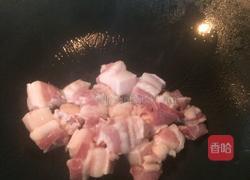 猪肉煲咸菜的做法图解4