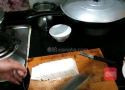 皮蛋榨菜拌豆腐的做法图解2