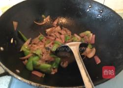 洋葱青椒牛里脊盖饭的做法图解4