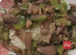 洋葱青椒牛里脊盖饭的做法图解6
