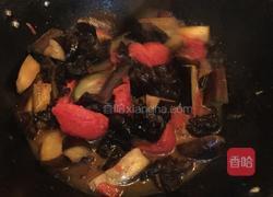 西红柿木耳炒茄子的做法图解6