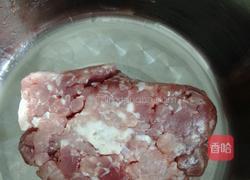 东北芹菜猪肉饺子的做法图解3