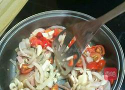 芝士蘑菇番茄烘蛋的做法图解2