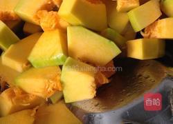 南瓜炒毛豆的做法图解6