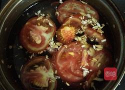 清淡鲫鱼汤的做法图解3