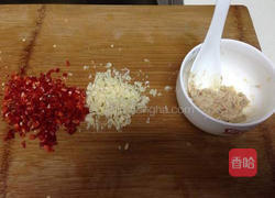 蒜香腐乳豆角的做法图解2