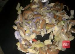 酸笋炒花甲的做法图解6