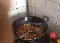 杏狍菇炒肉的做法图解5