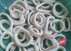 炸鱿鱼圈的做法图解3