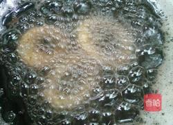 炸鱿鱼圈的做法图解8