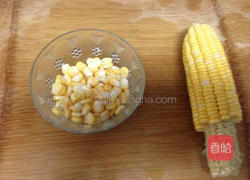 三色杂蔬炒虾仁的做法图解2