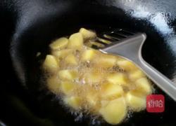 牛肉丝土豆烧豆角的做法图解2