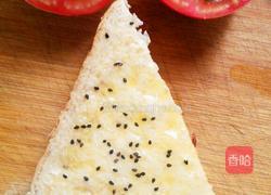 鸡蛋芝麻巧克力酱三明治的做法图解5