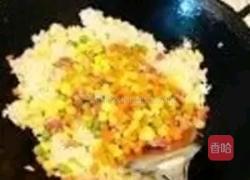 扬州炒饭的做法图解5