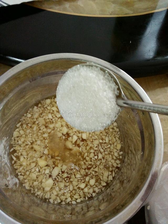 放两勺白糖