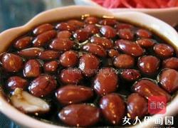 老醋花生米的做法图解3