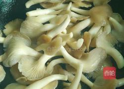 芦笋炒木耳的做法图解4