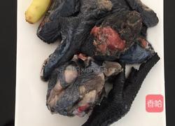 红枣薏米乌鸡汤的做法图解2