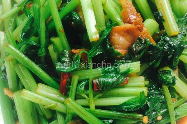 芹菜炒肉