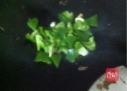 圆椒炒肉卷的做法图解3