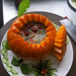 南瓜盅煲鸡的做法[图]