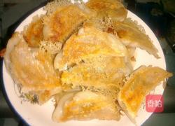 超简单酥脆水煎饺的做法图解7