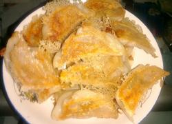 超简单酥脆水煎饺
