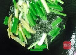 洋葱炒猪肝的做法图解4