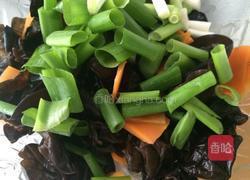 生椒凉拌黑木耳的做法图解7