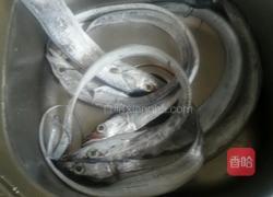 红烧带鱼段的做法图解1