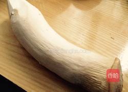 猪肉爆杏鲍菇的做法图解4