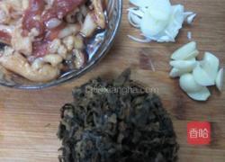 五花肉烧梅菜的做法图解2
