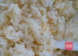 黄金蛋炒饭的做法图解1