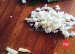 尖椒段爆炒蜗牛的做法图解5