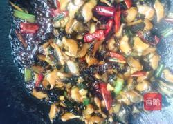 尖椒段爆炒蜗牛的做法图解7