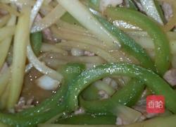 木瓜青椒肉丝配的做法图解8