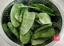 清炒豆角丝的做法图解1