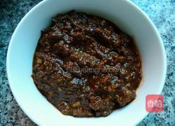 蒜蓉牛肉酱的做法图解2