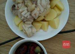 电饭煲/红烧鸡腿土豆的做法图解1