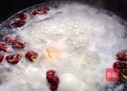 米酒鸡蛋的做法图解2