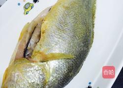 红烧黄鱼的做法图解1