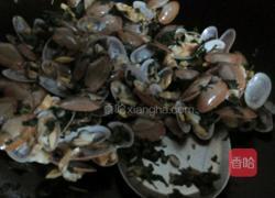 紫苏炒花甲的做法图解10