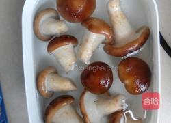 香菇胡萝卜炒肉的做法图解4