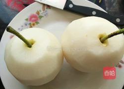 冰糖雪梨的做法图解1