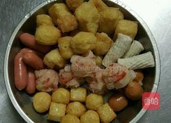 白菜粉丝杂锦煲的做法图解1