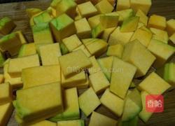 瘦肉南瓜粥的做法图解1